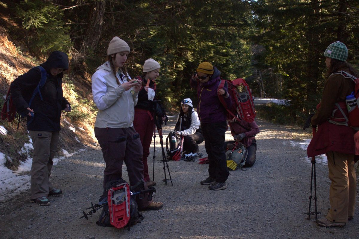 UREC Outdoor leaders stop for a snack break