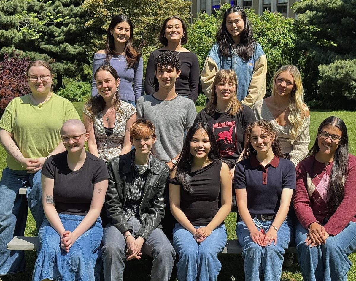 SUURJ volume 10 editors gather for a group photo.